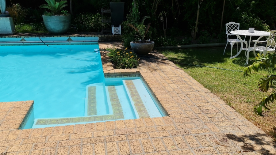 To Let 1 Bedroom Property for Rent in Raithby Western Cape